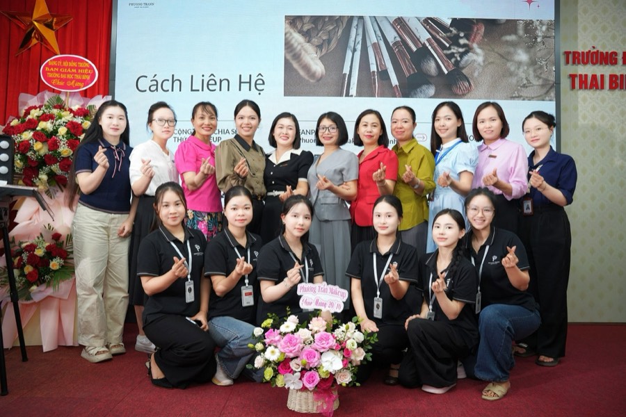 Cella Hương Phượng cùng đội ngũ Cella Makeup